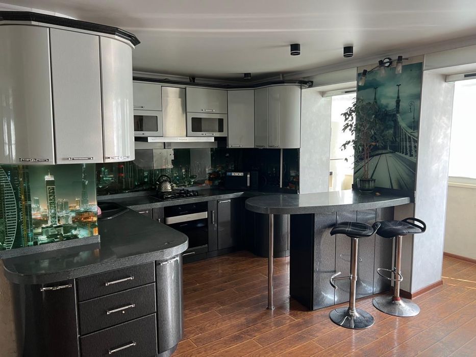 Сдам квартиру, евродушка. Теплая , уютная, чистая , после ремонта1этаж