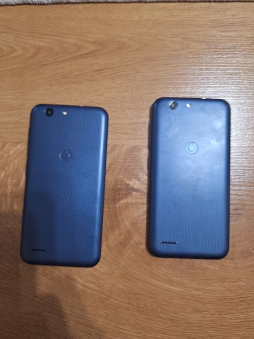Lot telefon Vodafone smart e8