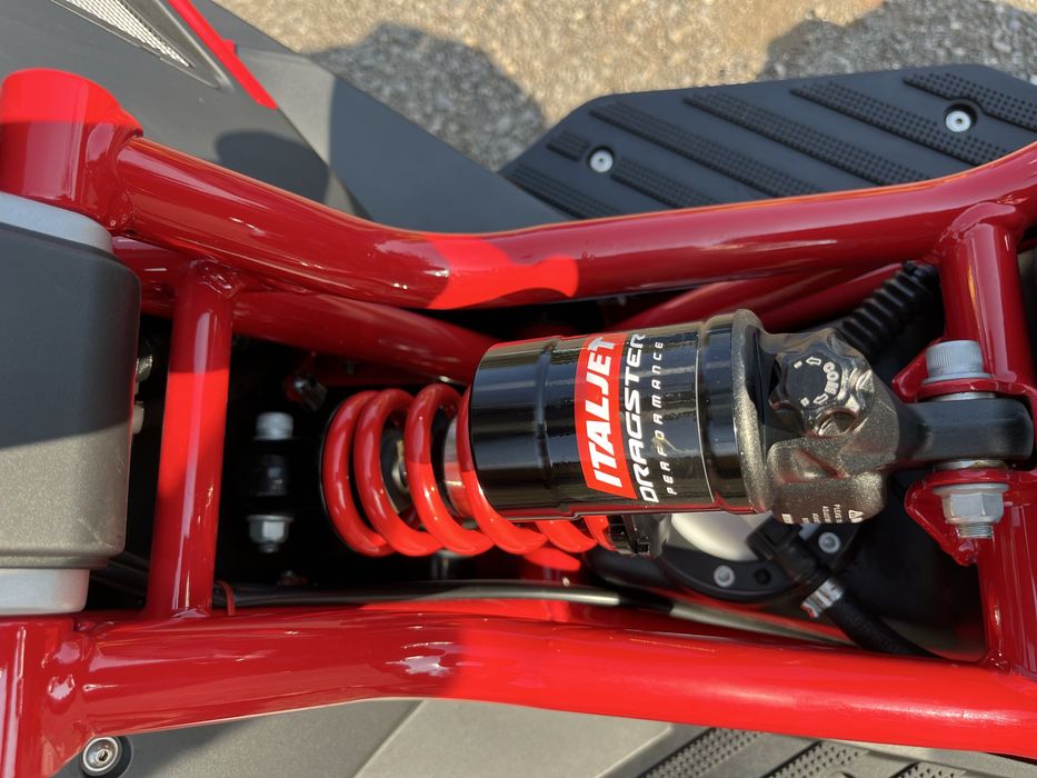 Scuter Italjet Dragster/Ducati 125 cc impecabil/full led/ABS/ESP/ETC