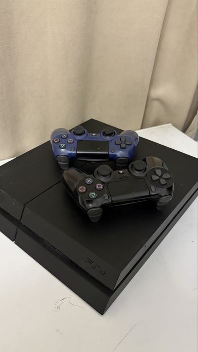 PS 4 и 2 джойстика