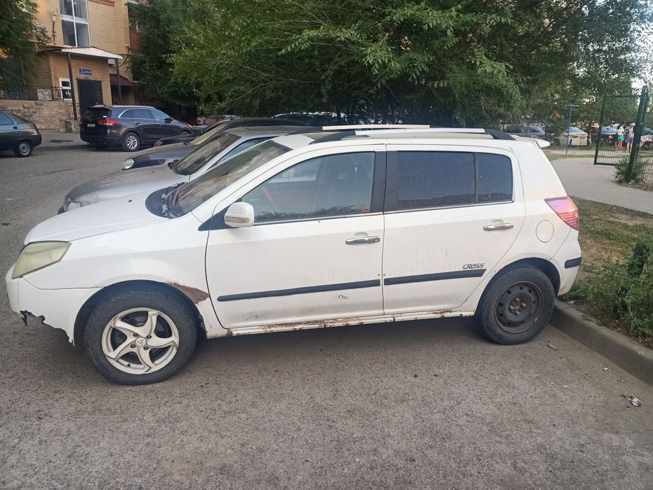Продам geely mk cross!