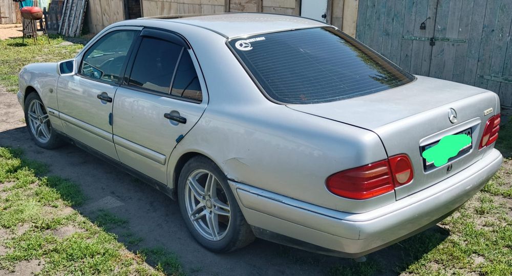 Продам мерседес w210