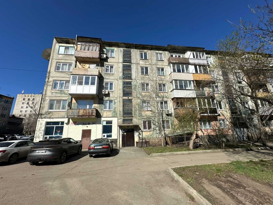 2х, Астана, 34/1, балкон остеклен, 45м2, 1968г.п., можно в ипотеку