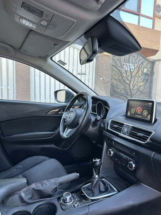 Mazda 3 Hatchback 2014