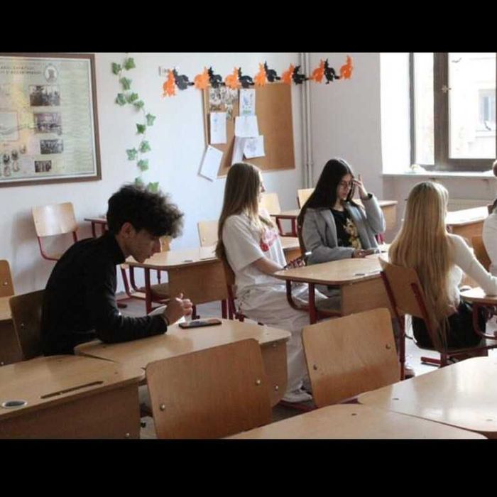 Meditații la Matematică și Informatică – clasele V–XII