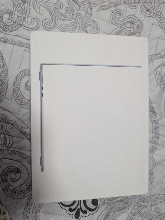 MacBook Air M4 chip 24 GB speicher 512GB speicherplatz