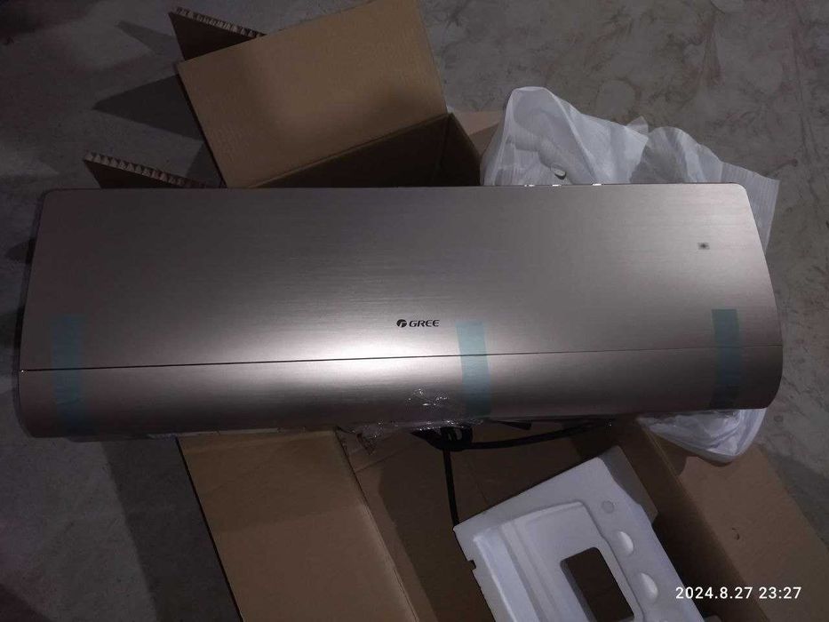 Кондиционер Gree U-Crown Gold R32 Invertor 09/12 GWH09UB-K6DNA4A