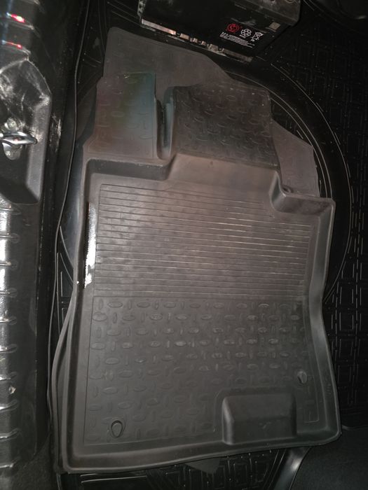 Полики на sonata 2024