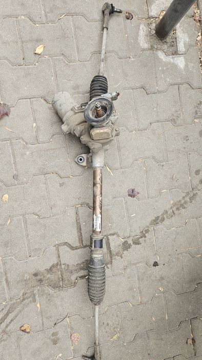 Кормилна рейка за Suzuki swift III / Opel Angila B