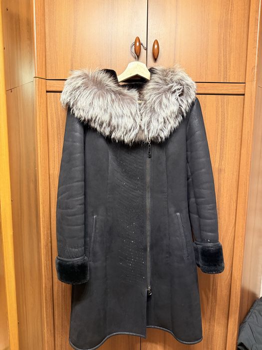 Продам зимнюю дубленку