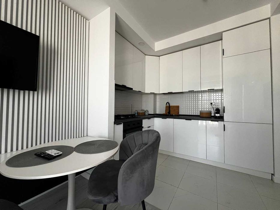 2 Camere Regim Hotelier Cosmopolis