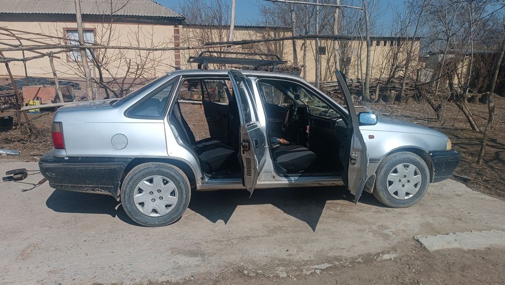 Некся 1 сотилади 1999 йил