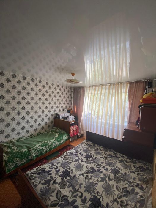 Продается  трёхкомнатная квартира