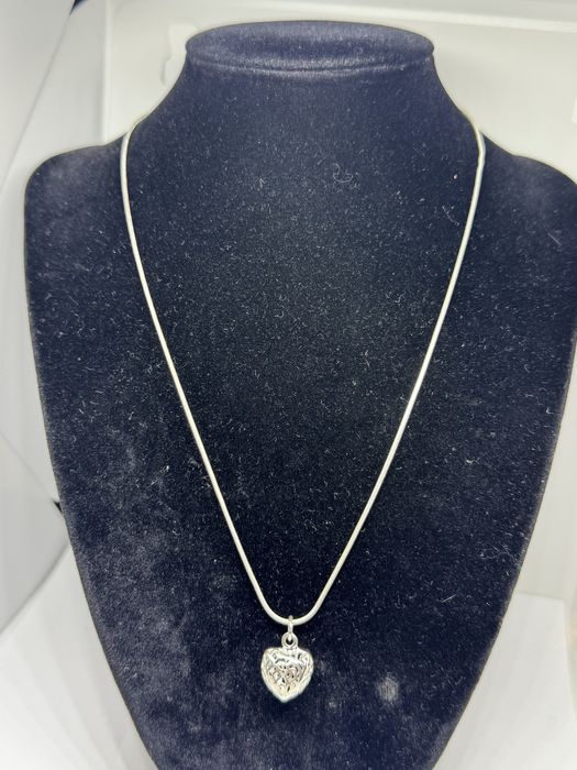 НОВ сребърен дамски синджир с висулка сърце 925