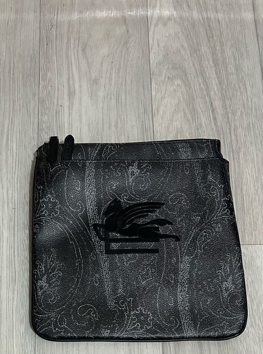 Барсетка ETRO черным ремешком