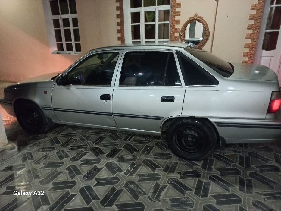 nexia 1_(donc)sotiladi yili_2008 polni rodnoy.polni shumka qilingan.