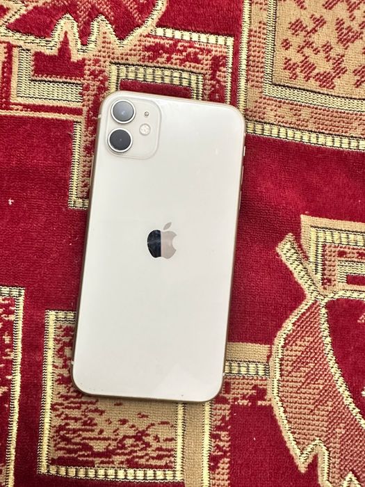 продам iphone 11