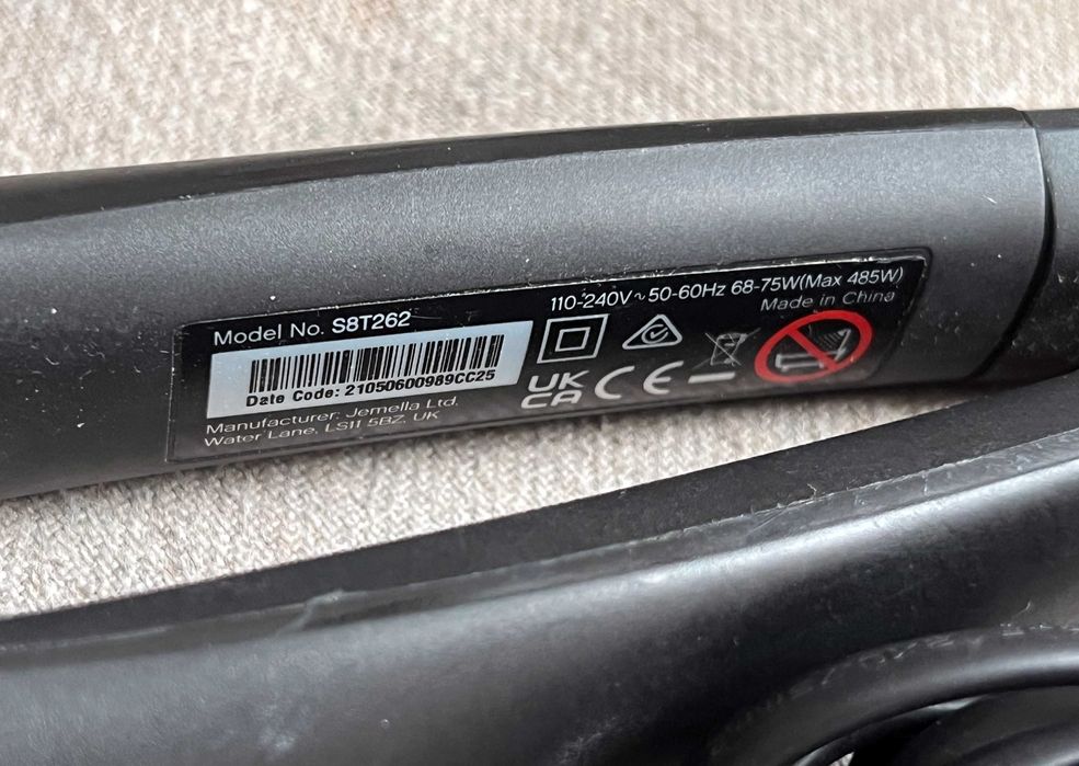 Placă de păr GHD Platinum Plus defectă, LED roșu, nu mai pornește