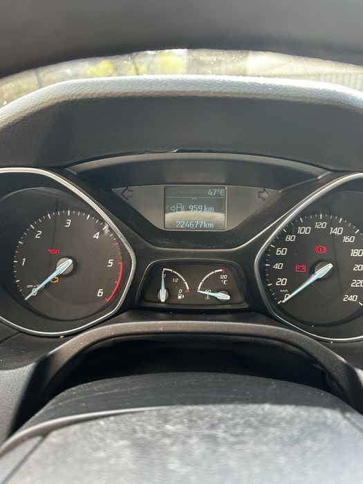 FORD Focus 2011 — imagine 7