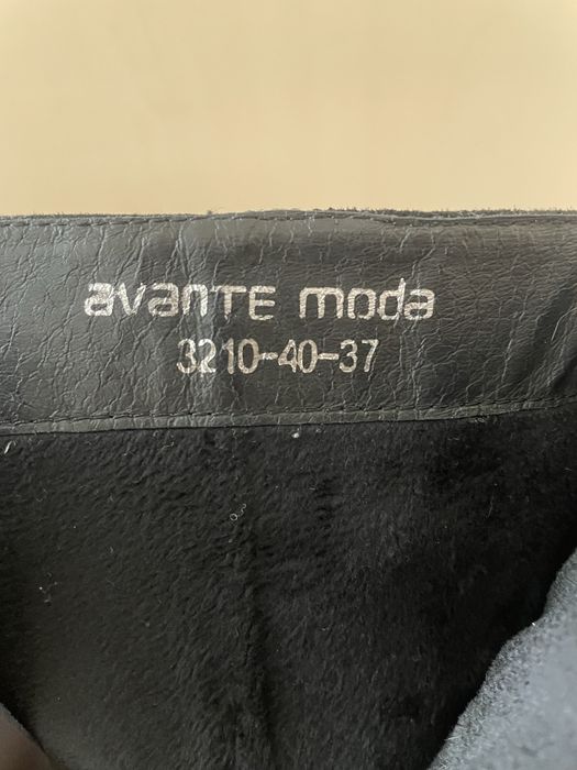 Женские осенние сапоги