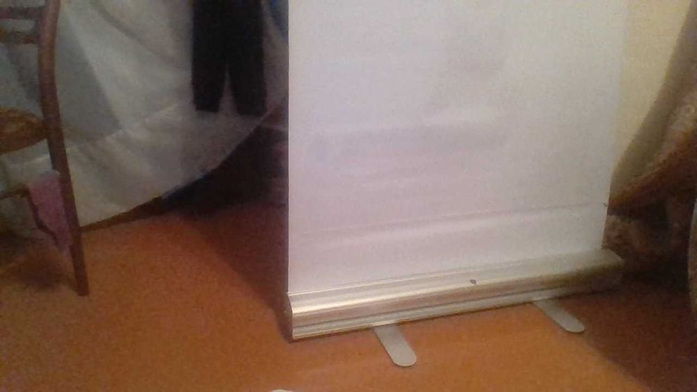 Ролл-ап, стенд для вашей рекламы.