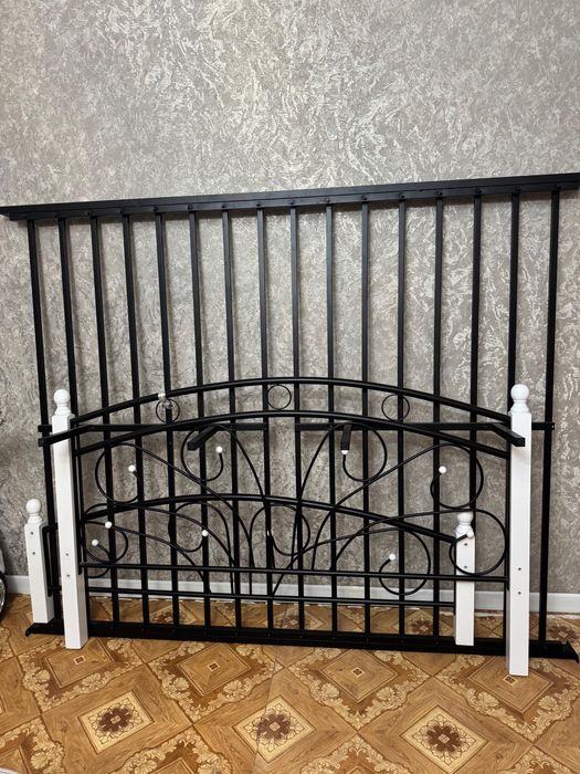 Продам спальную кровать 160*200