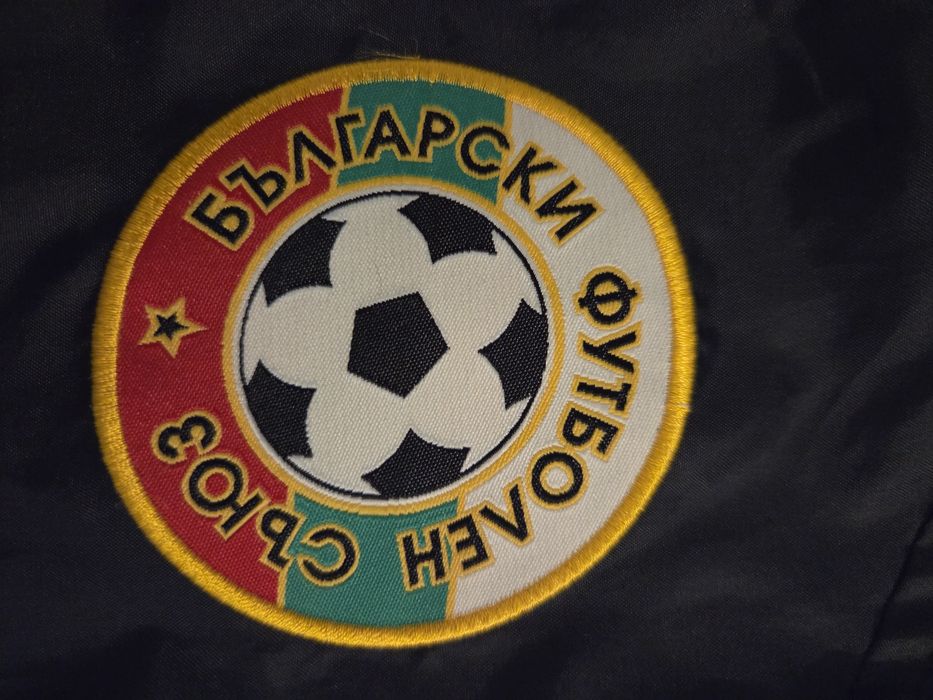 Футболно яке БФС