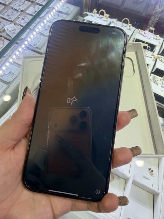 Продам Iphone 16 pro max 512 gb