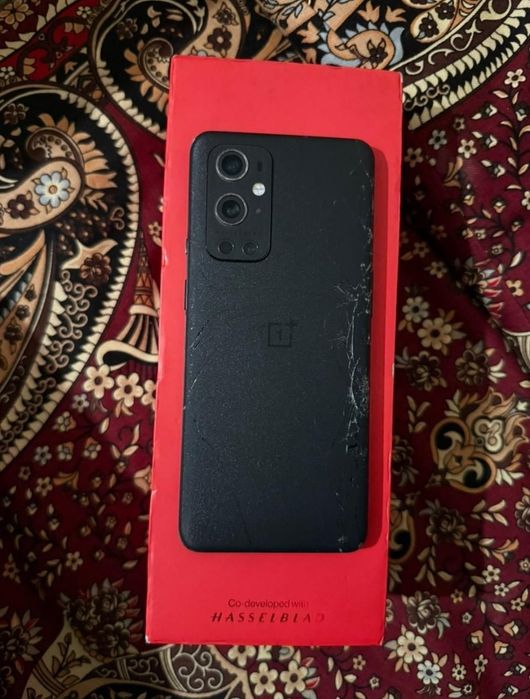 One Plus 9 Pro ,