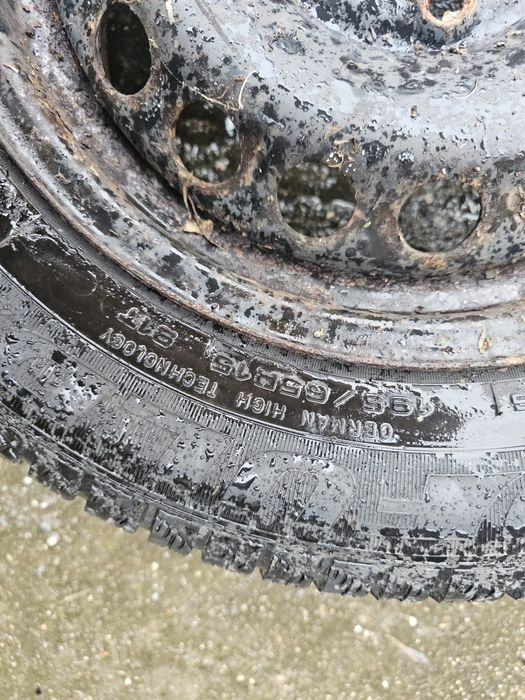 Джанти 16 цола от VW caddy със резервна гума 15 "