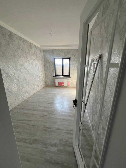 продам новый евро участок  метро чкалова  2 этажный 5 комнат