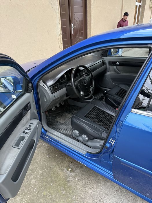 jentra moshinam sotiladi