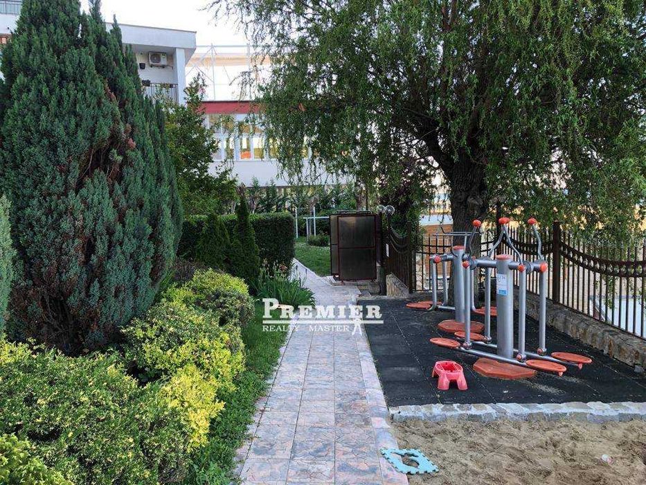 Продава се Двустаен апартамент в к.к. Елените - 73 кв.м за 864 €/кв.м - Снимка #3