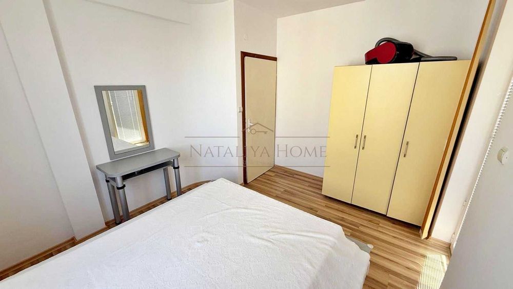 Продава се Двустаен апартамент в Созопол - 64 кв.м за 1125 €/кв.м - Снимка #3