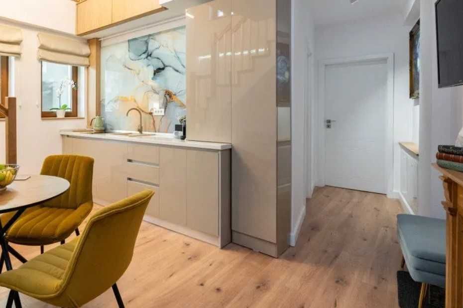 Дава се под наем Двустаен апартамент в Пловдив, Мараша - 48 кв.м за 204 € - Снимка #1