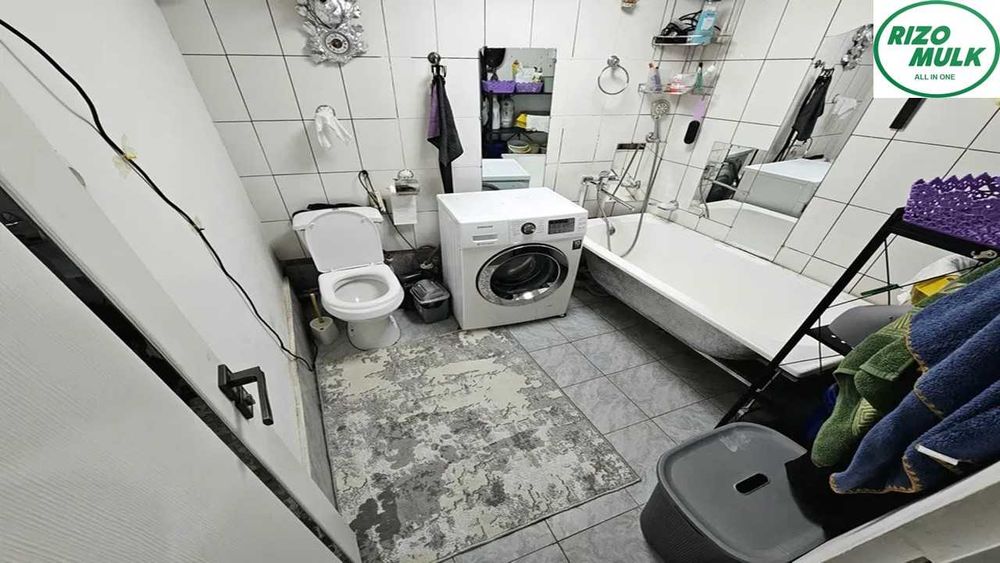 Шайхонтохур Обиназир махалласида шинамгина ховли сотилади. NR494/2