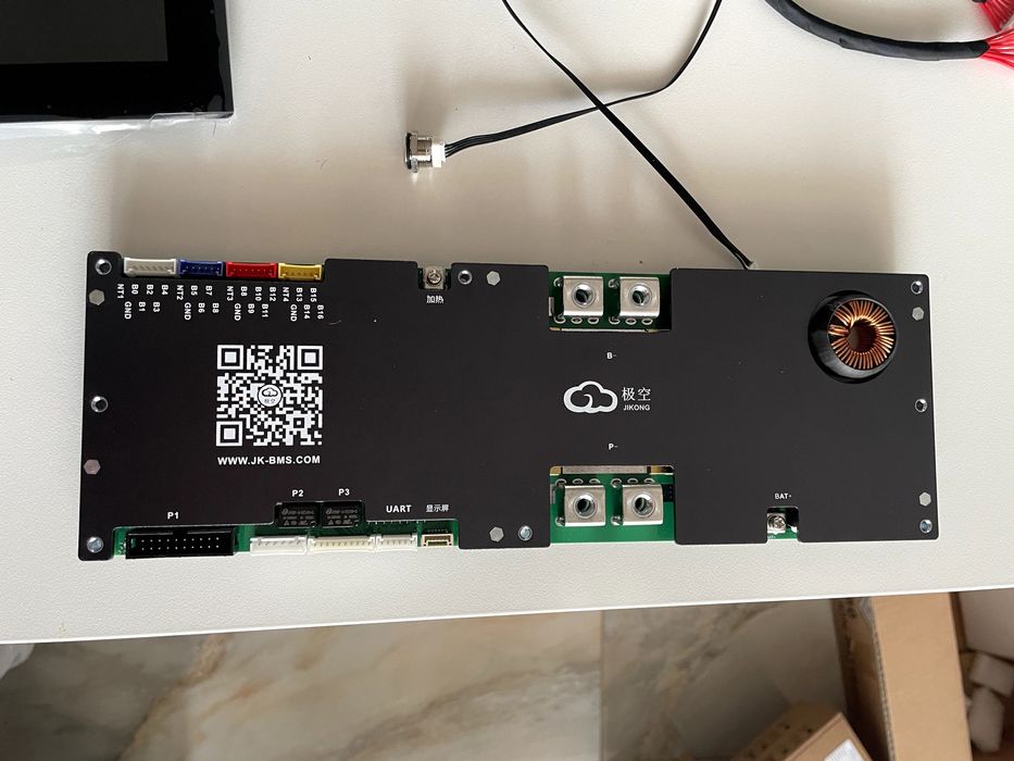 BMS  JK 24-48V 200A PB2A16S20P (baterii LiFePo4)