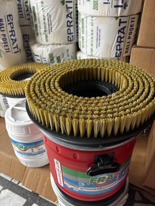 Професионални четки за пране на килими