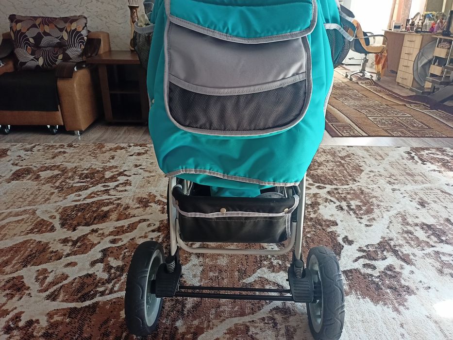 Продаётся детская коляска