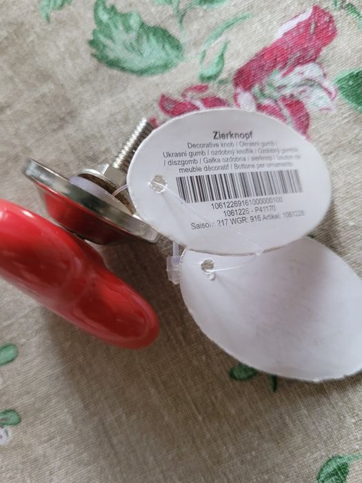 Нови  Накрайници за шкаф-сърца