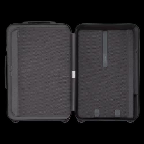 RIMOWA Essential — Matte Black