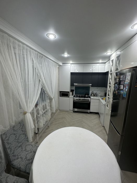 Продам квартиру 3 комн