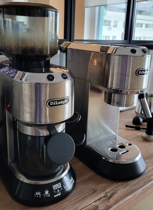 Barista pack espressor și râșniță DeLonghi