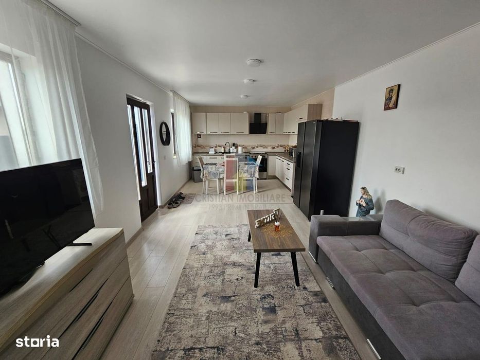 Casa Cazasu, 1 camera, teren 300 mp, mobilata si utilata