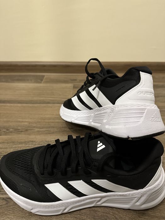 Маратонки Adidas