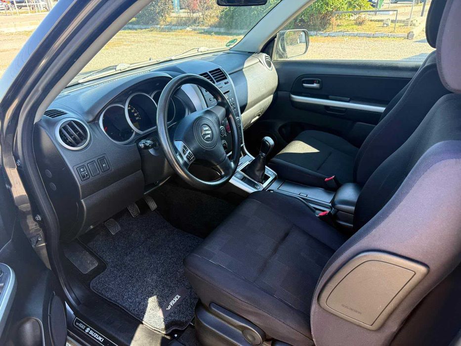 SUZUKI Grand Vitara 2011 — imagine 5