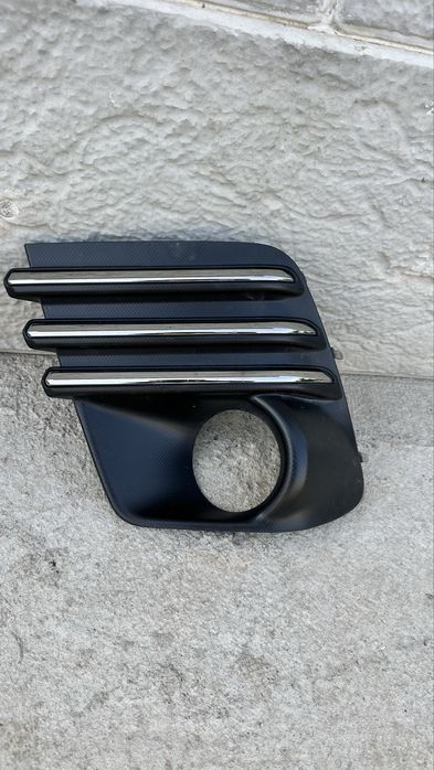 Продам накладку на туманку