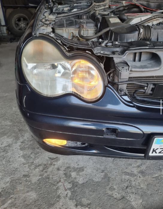 Продам меоседес C200