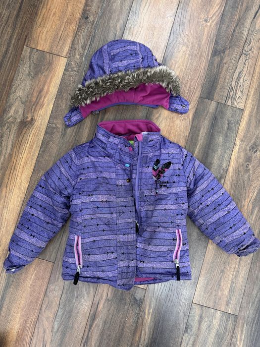 Зимняя куртка на девочку 6 лет