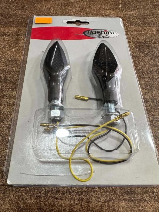 Задни LED мигачи Hashiru ST08 M10 – НОВИ